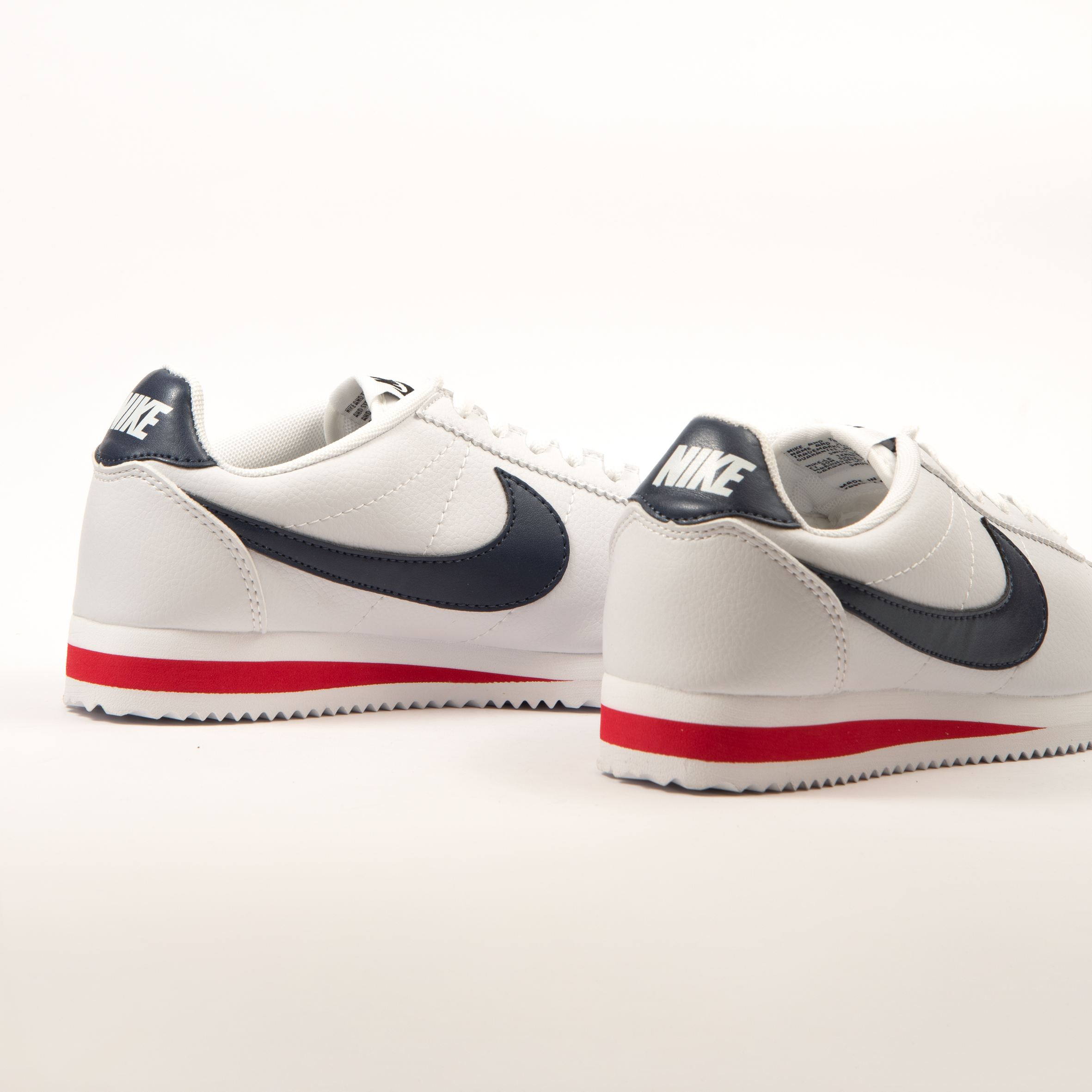 NIKE CLASSIC CORTEZ LEATHER - Mark and Shark